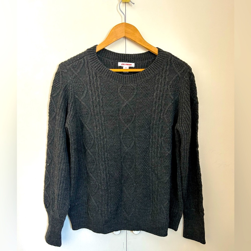 Joe Fresh Women’s Charcoal Grey Cable Knit Sweater - NWT Size Medium